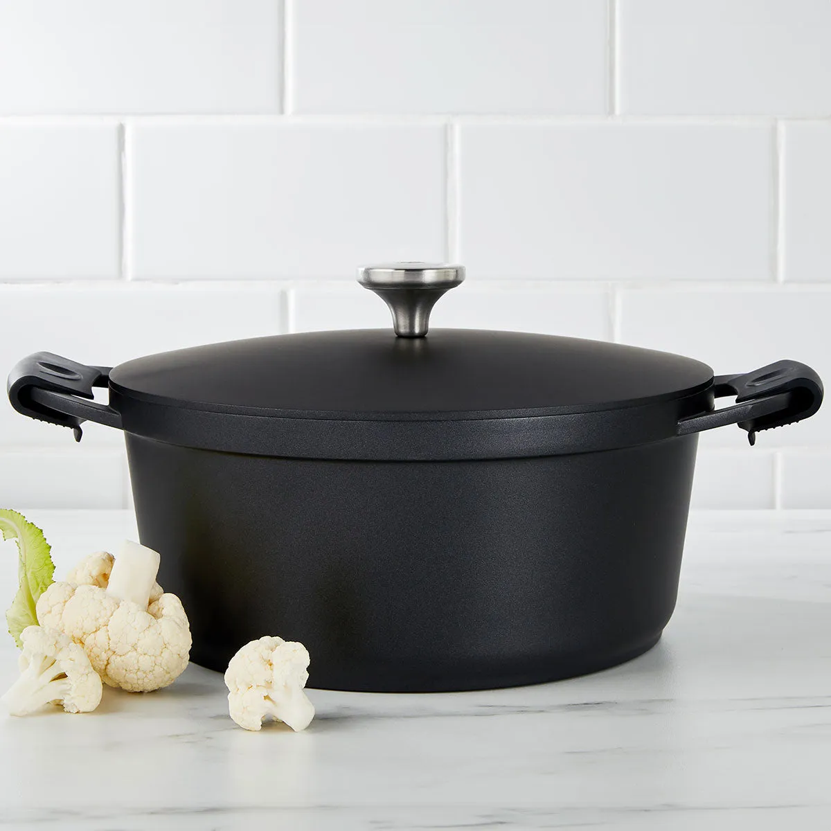 Agile Non-Stick Casserole 28cm / 6.3L Black Gift Boxed