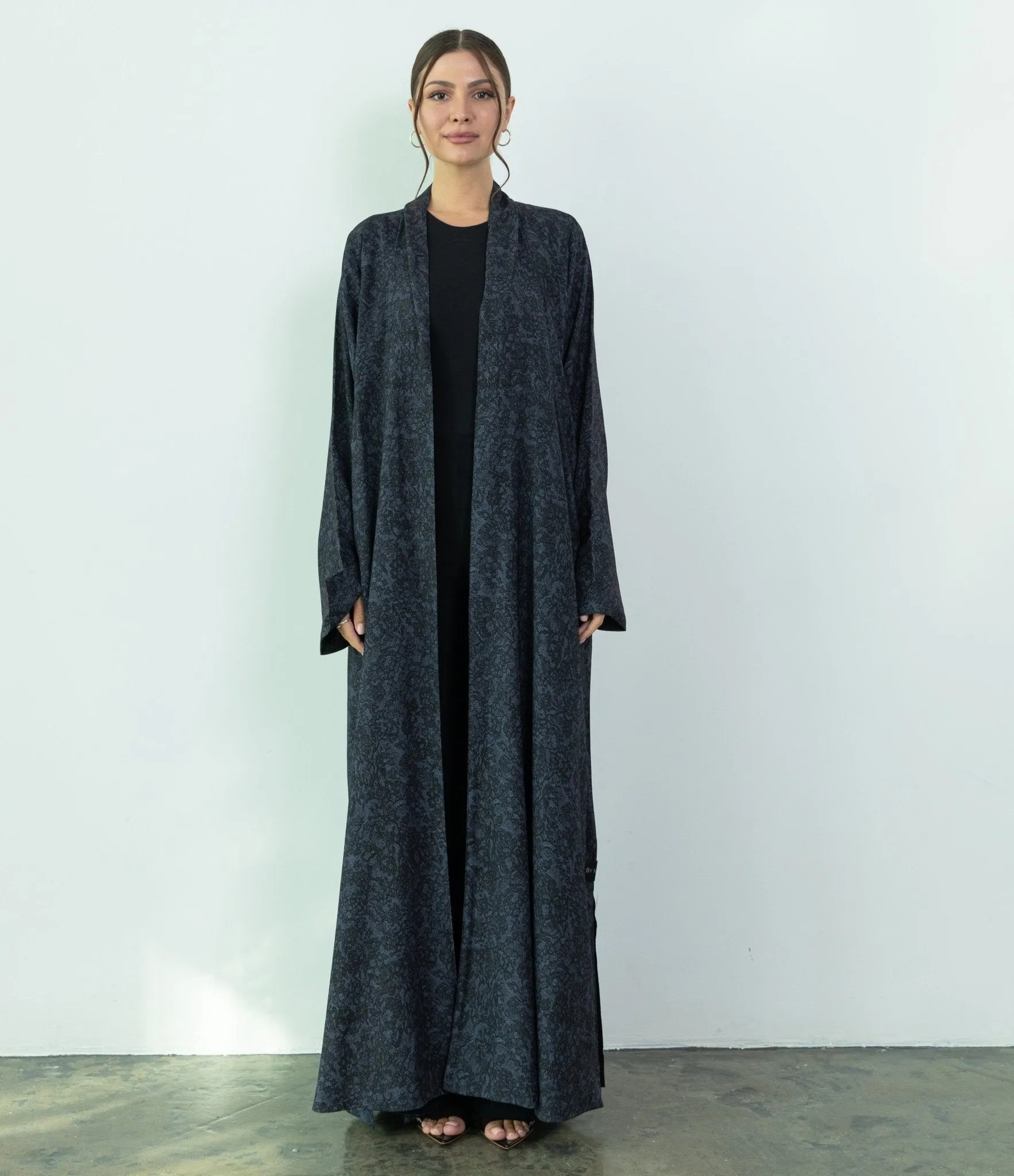 SS24-N016 ABAYA