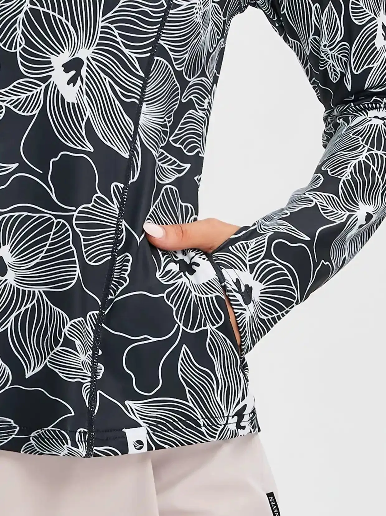 White Floral Quarter-zip Long-sleeve Fleece Tops for Women